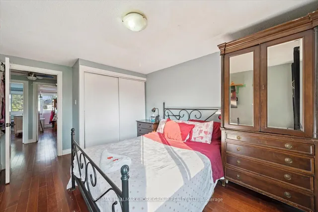 Additional image 20 of 31 Jacobs Sq