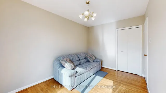 Additional image 20 of 1277 Tyneburn Cres