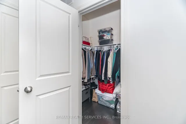 Additional image 31 of 62 Block Rd