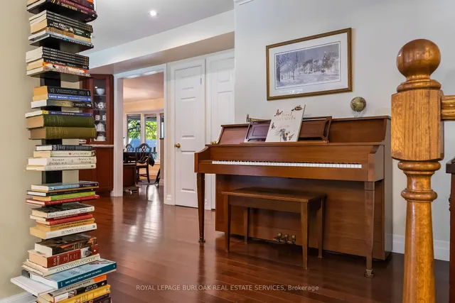 Additional image 15 of 1318 Hillview Cres