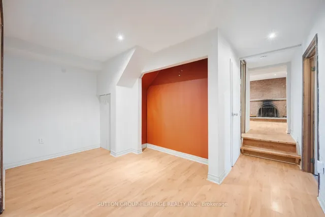 Additional image 38 of 8 Poinsettia Pl