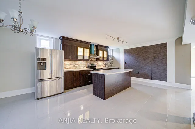 Additional image 12 of 44 Bellini Ave