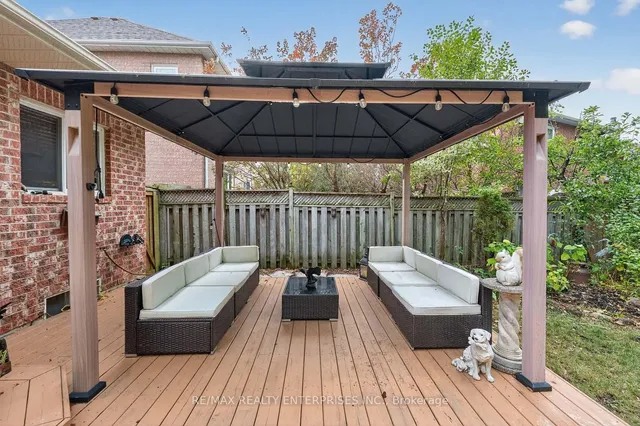 Additional image 38 of 115 Vivians Cres