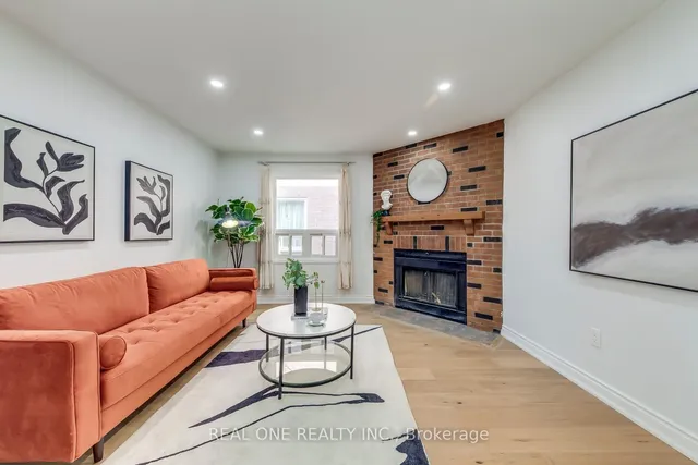 Additional image 9 of 5075 Rising Star Crt