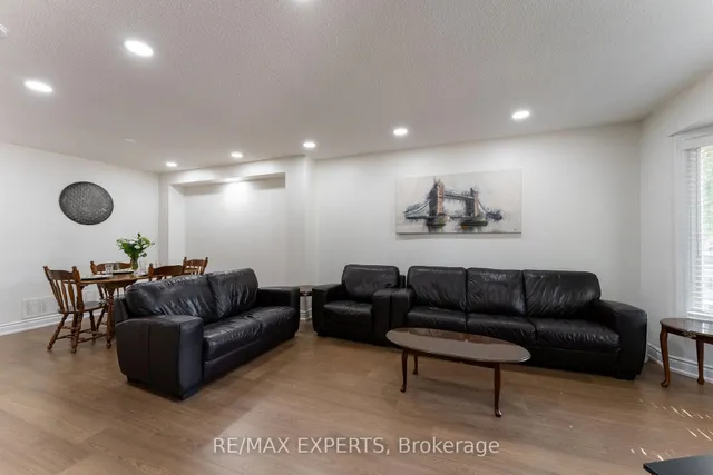 Additional image 8 of 39 Softneedle Ave