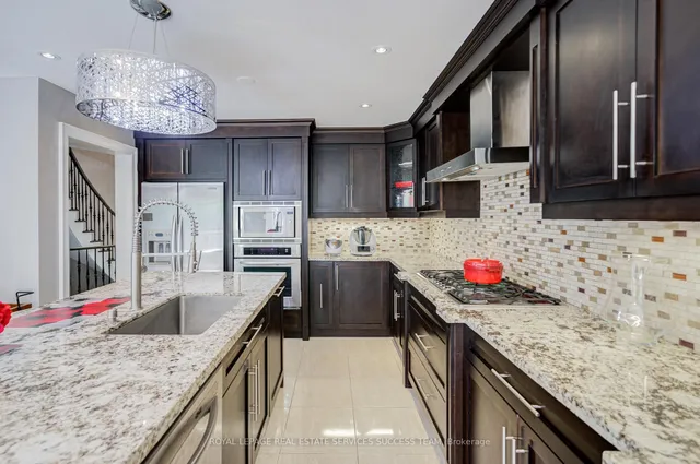 Additional image 14 of 1378 Bayshire Dr