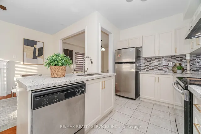 Additional image 17 of 38 Delport Clse