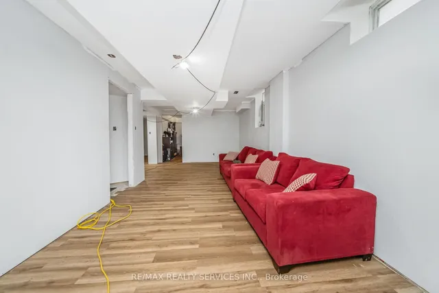 Additional image 32 of 12 Roadmaster Lane