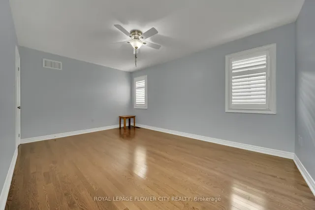 Additional image 41 of 44 YOUNG GARDEN Cres