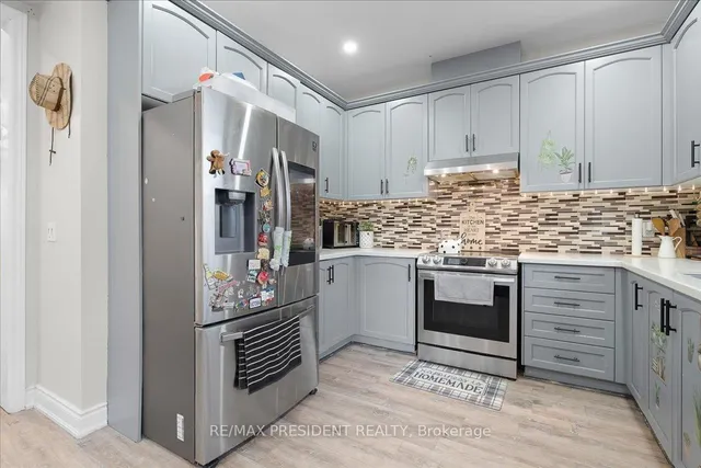 Additional image 13 of 56 Natronia Tr