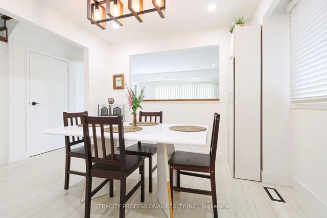 Additional image 5 of 16 Mangrove Rd