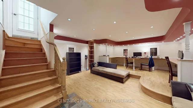 Additional image 41 of 2244 Norfolk Dr