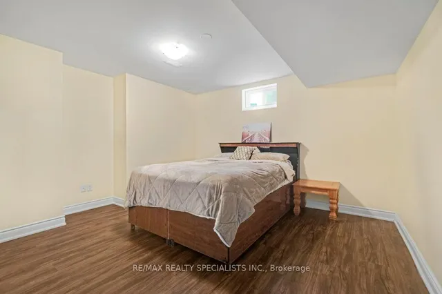 Additional image 41 of 7 NEWINGTON Cres