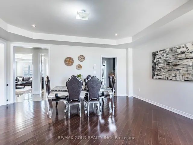 Additional image 8 of 62 Masken Circ