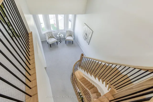 Additional image 37 of 27 Morrison Creek Cres