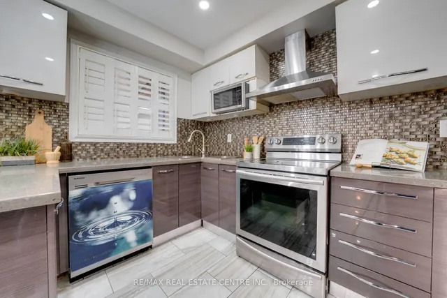 Additional image 18 of 37 Pebblestone Circ