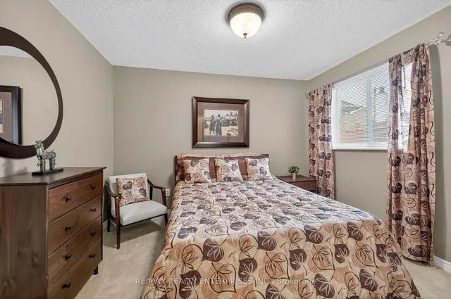 Additional image 30 of 115 Vivians Cres