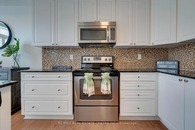 Additional image 11 of 180 Howden Blvd Unit 18