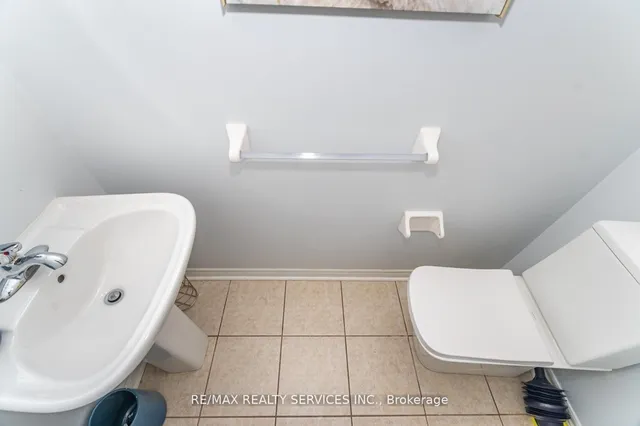 Additional image 28 of 65 Fann Dr