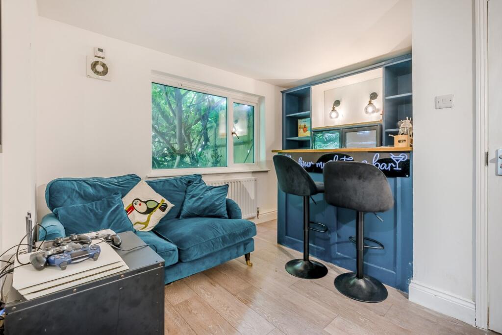 Additional image 68 of Radlett Road, Frogmore, St. Albans, Hertfordshire