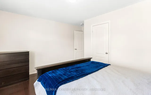 Additional image 43 of 87 Villadowns Tr