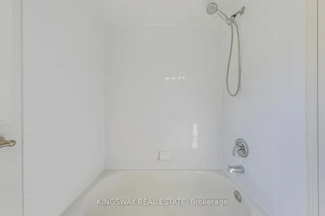 Additional image 32 of 50 Strathaven Dr Unit 61