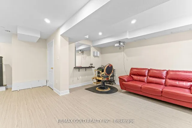 Additional image 44 of 61 Nelson St Unit 6