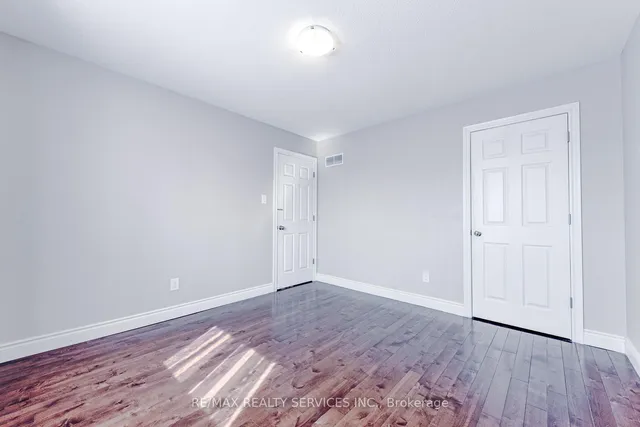 Additional image 37 of 10 St Mark Pl