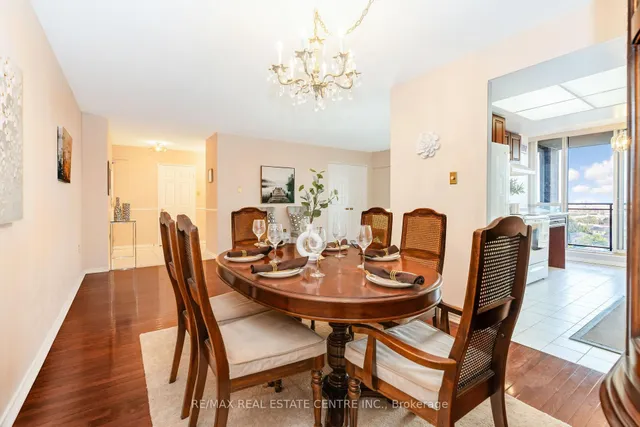 Additional image 15 of 20 Cherrytree Dr Unit 802