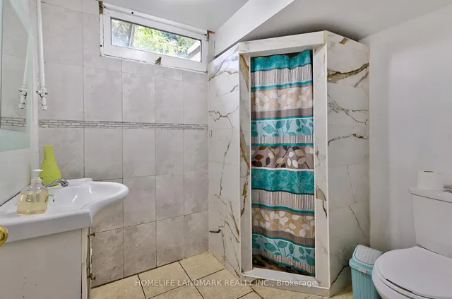 Additional image 26 of 67 Crawford Dr