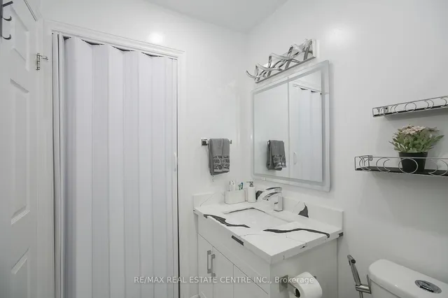 Additional image 20 of 5600 Cortina Cres