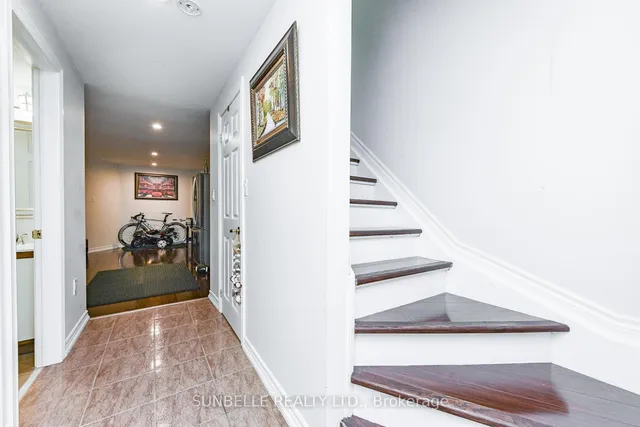 Additional image 36 of 38 Sunny Glen Cres