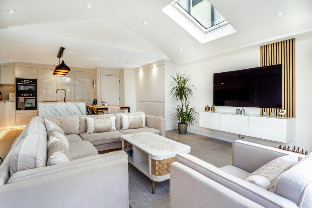 Additional image 4 of Sutton Road, St. Albans, Hertfordshire, AL1