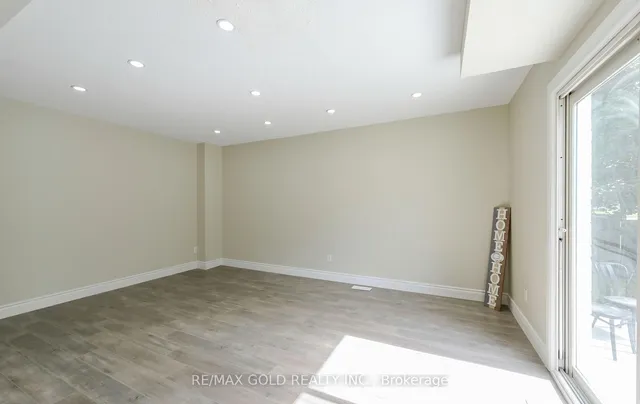 Additional image 10 of 11 Huronia Crt
