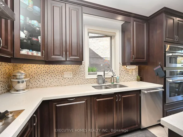 Additional image 11 of 55 Apple Valley Way