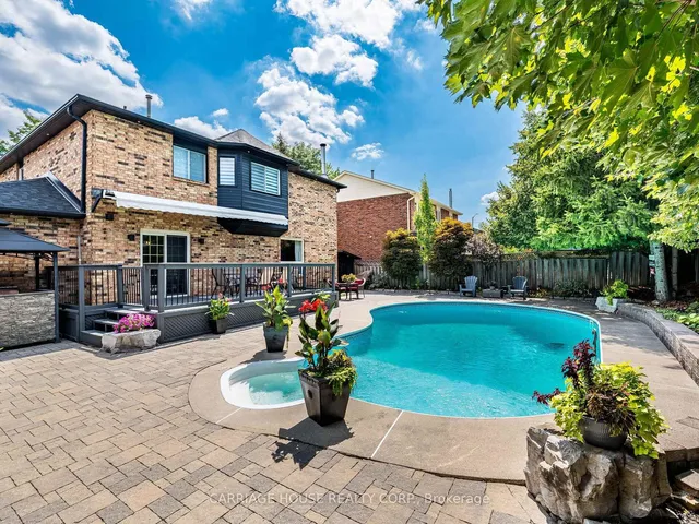 Additional image 35 of 16 Stowe Crt