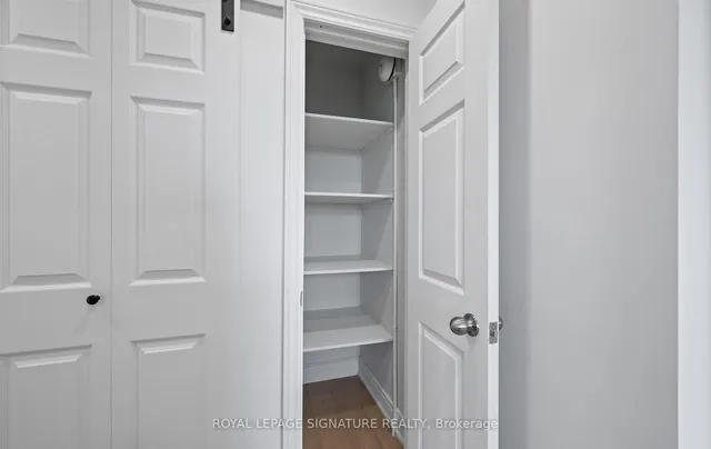 Additional image 27 of 2301 Derry Rd Unit 1005