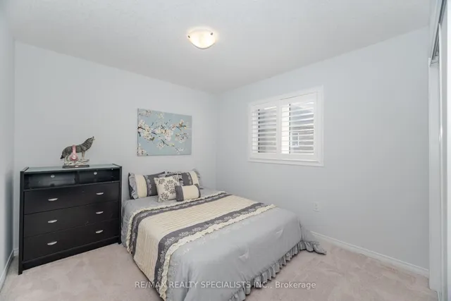 Additional image 35 of 14 Fryent St