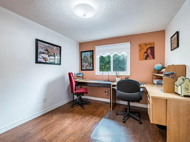 Additional image 22 of 77 Martindale Cres