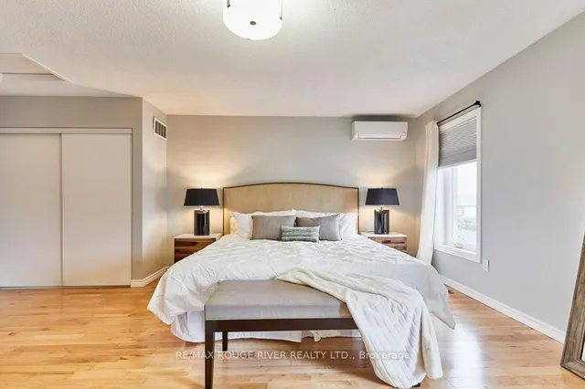 Additional image 30 of 104 Roxton Rd