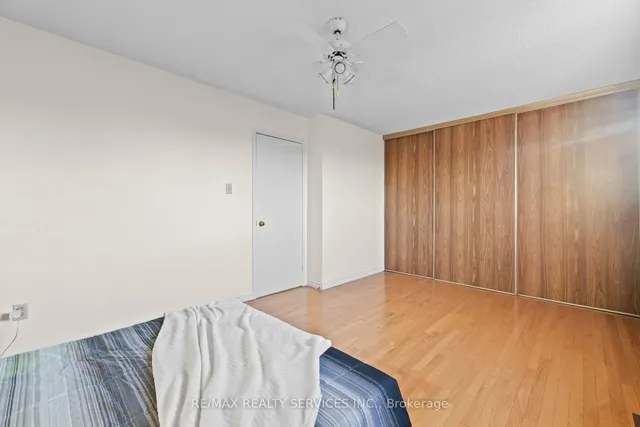 Additional image 20 of 67 Wildercroft Ave