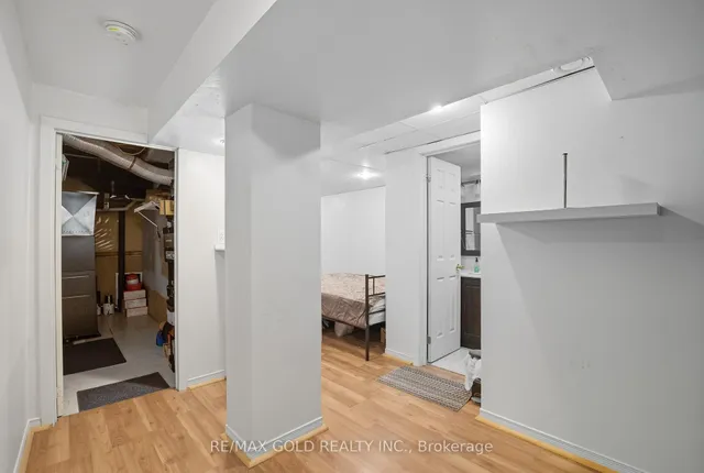 Additional image 16 of 26 Wickstead Crt
