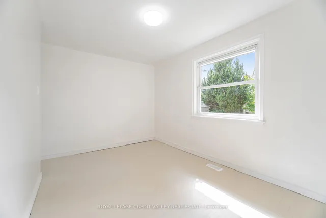 Additional image 21 of 36 Autumn Blvd