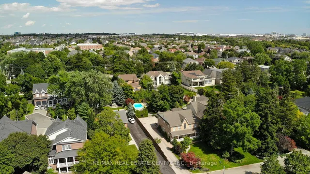 6901 Early Settler Row