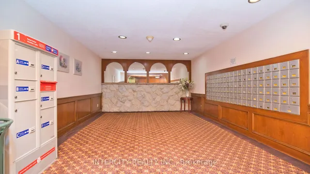 Additional image 31 of 3555 Derry Rd Unit 907