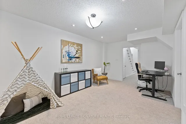 Additional image 43 of 2410 Woodward Ave Unit 27
