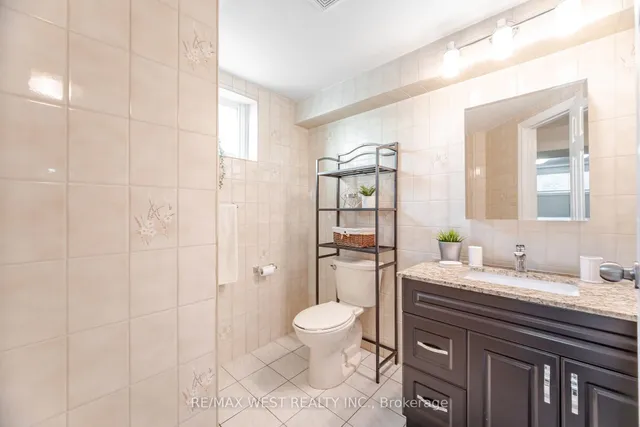 Additional image 26 of 17 Malcolm Cres