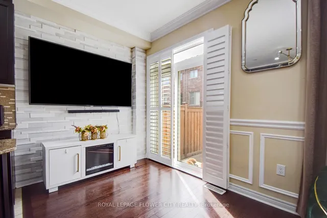 Additional image 19 of 25 Padbury Tr