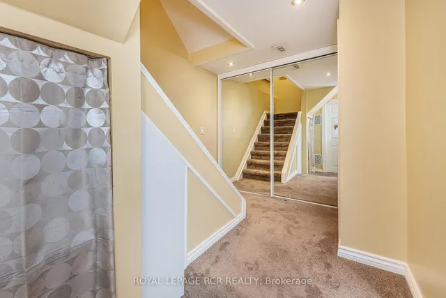 Additional image 18 of 19 Shenstone Ave