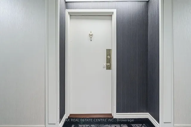 Additional image 4 of 20 Cherrytree Dr Unit 802